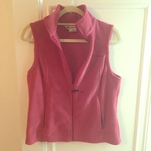 Columbia vest